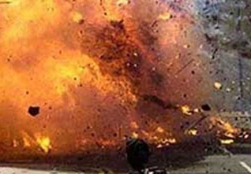 गौरीगंगा नगरपालिका कार्यालय नजिक बम विस्फोट